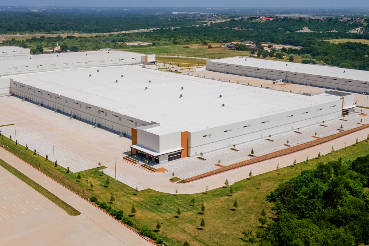 West Worth Commerce Center